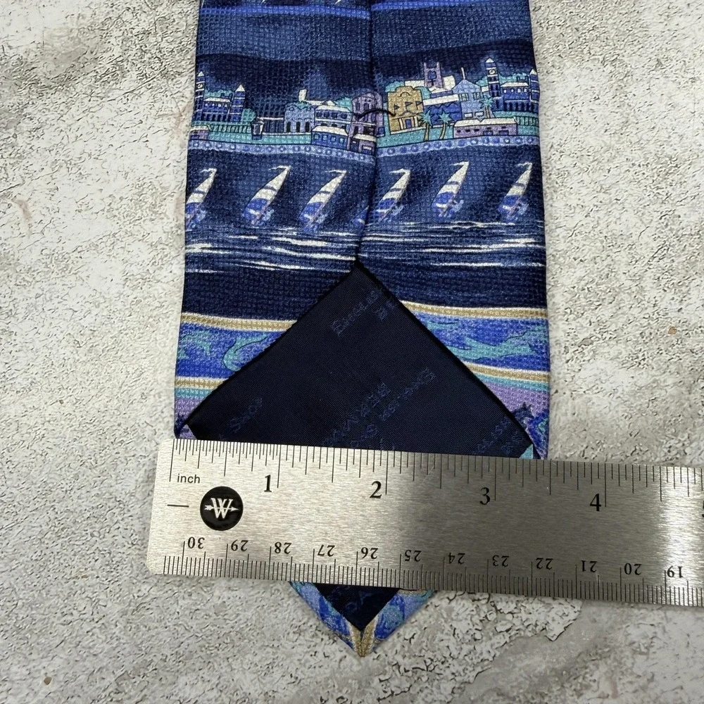 English Sports Shop 100% Silk Tie One Size Blue Striped Made‎ In Italy Necktie